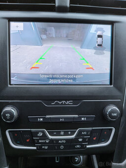 Ford Mondeo Mk5 2.0 Turnier 2,0 EcoBlue "Titanium" - 15