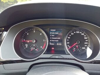 VW Passat 2.0 Tdi. 2021, pouze 136000 KM - 15