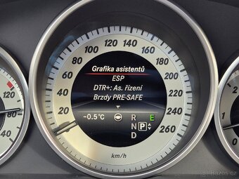 Mercedes-Benz E350 CDi Avantgarde facelift - 15