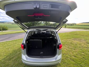 Volkswagen Touran 1,5 Tsi ACTIVE 2022 92 300 km - 15