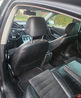 Volkswagen Passat 2.0 TDI - 15