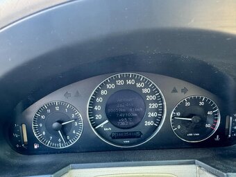 Mercedes-benz E270cdi 130kw - 15
