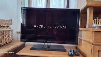 Nábytek z masivního dřeva – vintage, ručně vyráběný (možno j - 15