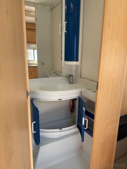 Karavan Calista 439 C pro 4 osoby - 15