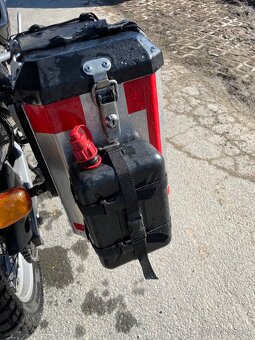 Aprilia Pegaso 650 - 15