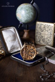 Starožítné skeletové 8-denní hodinky HEBDOMAS 1900 - 15