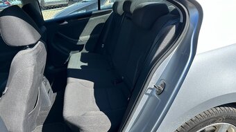 Volkswagen Jetta 1.2TSi 77kW ALU,PDC,Klima - 15