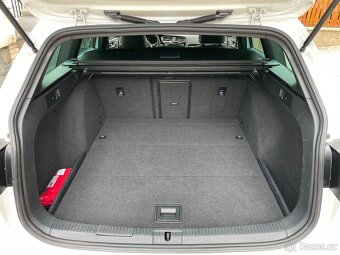Volkswagen Golf kombi 2.0 GTD, Panorama, kůže - 15