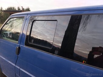 Volkswagen Transporter 2.5 TDi 75kw 5-9míst - 15