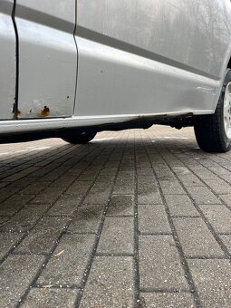 VW T5 1.9 TDi 77 kW Klima 5 mist - 15