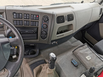 Prodám ramenový/řetězový nosič RENAULT KERAX 370.19 PR E4 - 15