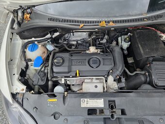 Seat Altea
Xl 1.4 TSI Parkovací senzory175 000 Kč
 - 15