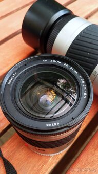 Minolta Dynax 505i Super AF28-80mm f1:3.5-5.6 Macro, 75-300m - 15