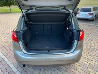 BMW 218i ACTIVE TOURER 100kW-2014-126.852KM-NAVI,VÝHŘEV,AC- - 15