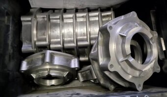 Originální nové a použité diferenciály Dněpr Ural M72 M67 K7 - 15