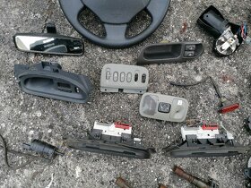 Renault scenic 1.6 16v díly - 15