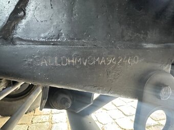 Land Rover Defender 110 3.5 V8 (Benzin, 113 kW, RV 1994) - 15
