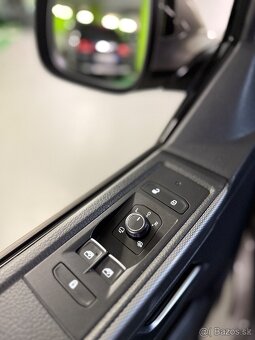 Volkswagen T6.1 Multivan 2.0 TDI 150k Highline DSG - 15