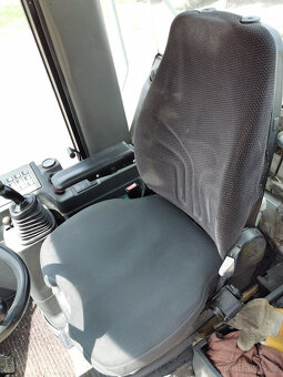 Prodám kolový nakladač LIEBHERR L564 - 15