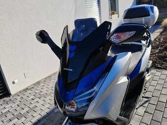 Honda Forza 125 - 15