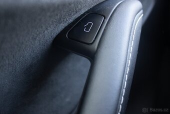 Tesla Model Y Long Range AWD 2022 - 15