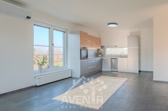 Prodej rodinného domu 170 m2, pozemek 229 m2- Zlín - Louky - 15