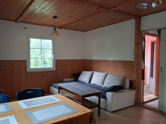 Prodej chaty na vlastním pozemku 1276 m², celková plocha 77m - 15