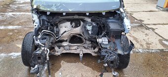 Vw Touran 2009 na dily. 1.6 benzin. - 15