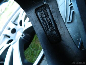 alu kola Mercedes Vito+letni pneu r16 7mm - 15