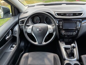 Nissan Qashqai 1.2 DIG-T 115 N-Connecta 2017 ČR Keyless+Pano - 15