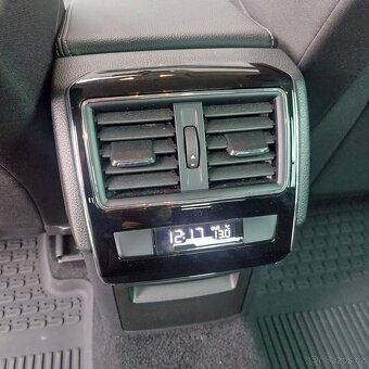 Škoda Superb 3-2.0Tdi-110kw-120.000km - 15