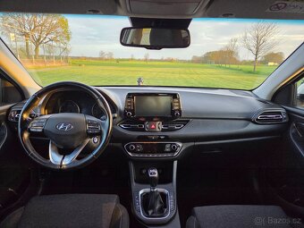 Hyundai i30 combi, 1.6 CRDi, 85 kW, Smart+, ČR, DPH - 15