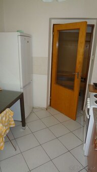 Pronájem pokoj s lodžií v bytě 3+1 Č. Budějovice, Klaricova - 15