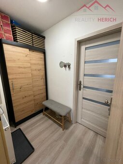 Exkluzivní nabídka podkrovního bytu 3+kk (72 m2) Ruská, Chom - 15