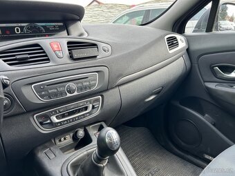 Renault Grand Scénic, 1.5 DCi 78 KW 1.MAJ. - 15