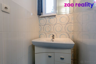 Prodej rodinného domu 180m2, pozemek 289m2 - 15