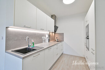 Pronájem bytu 2+kk, Kigginsova, Slatina, 22 500 Kč/měs, 61 m - 15