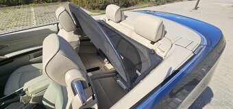 BMW 335i e93 Originální stav - Servisované - Navigace - 15
