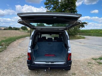 Citroen Berlingo 2.0 HDI 66 kW tažné 194tkm nové ČR serviska - 15