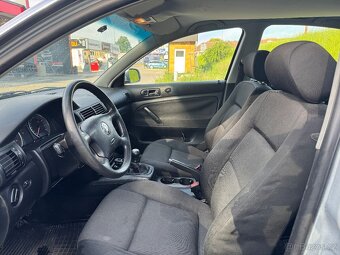 Volkswagen Passat - 15