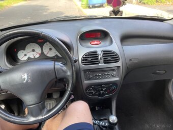 Prodám Peugeot 206 SW - 15