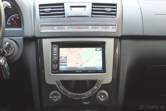 SsangYong Rexton 2.2e-Xdi 131kW 4x4 7Míst 5/2016 LED NAVI - 15