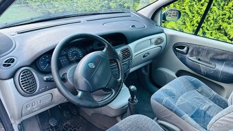 Renault Scenic 1.6 16V, nová STK - 15