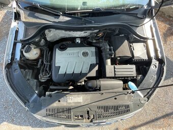 VW Tiguan 2.0 TDi DSG 4x4, Serviska, Senzory - 15