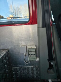 Velitelské hasičské vozidlo, Renault Master dCi 120 kombi - 15