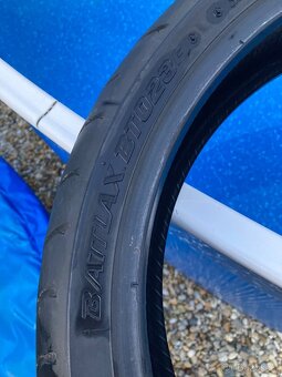 Starší Moto pneu Bridgestone Battlax. - 15