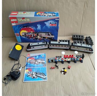 Lego sbírka, vlaky 9V, Technic, Creator - 15