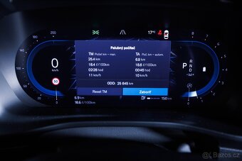Volvo XC40 B3 Plus Bright 2023, len 25 000 km, HK hudba, DPH - 15