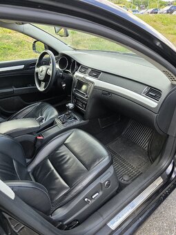 Škoda Superb 3.6 Po investici za 100 000 - 15