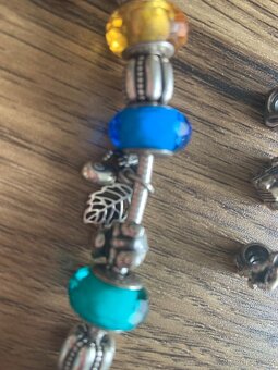 NOVÝ náramek PANDORA - 15